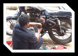 Two Wheeler mechanic Mr. Sankar Barik in Dantan